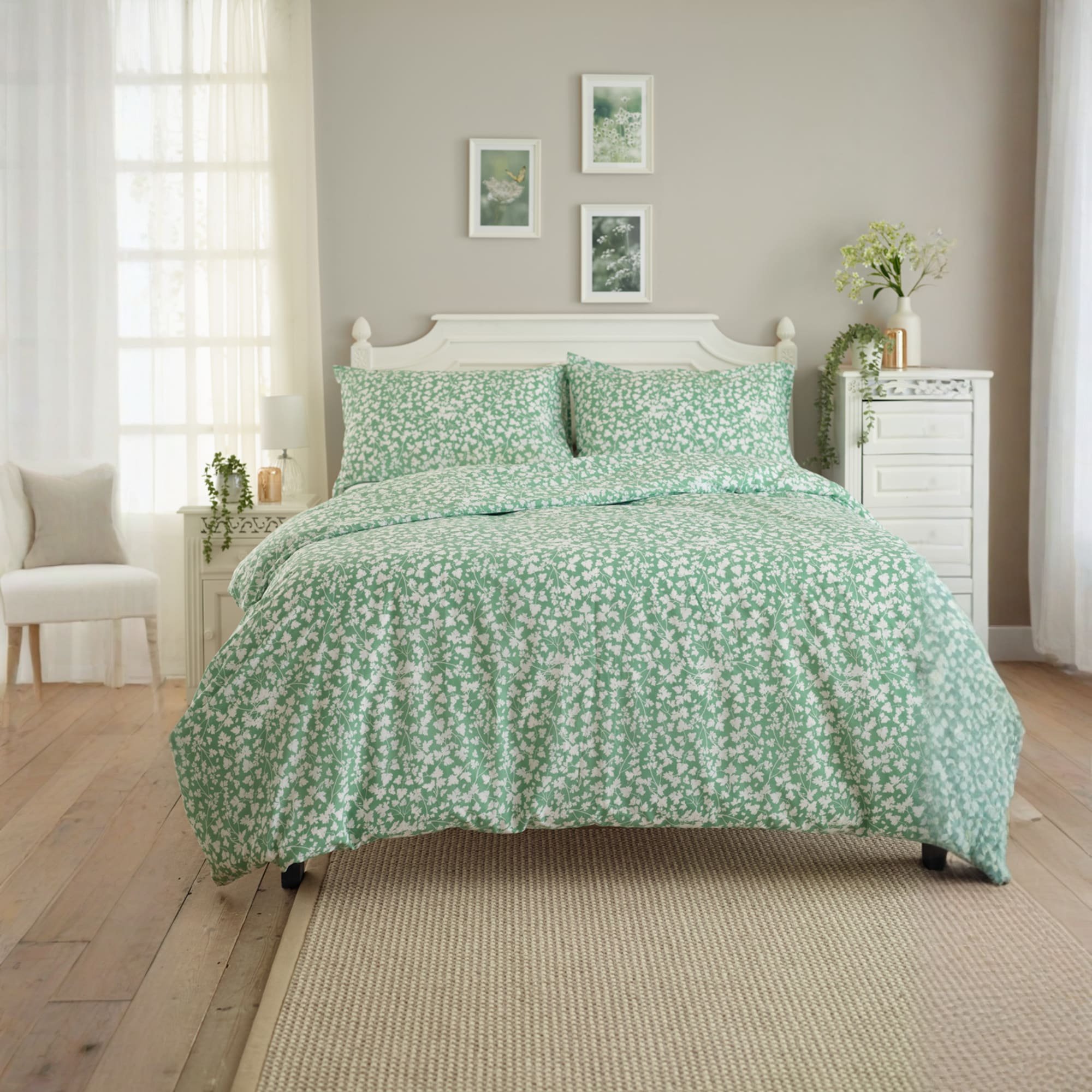 Deyongs Dainty Floral Floral Printed Duvet Set - Double