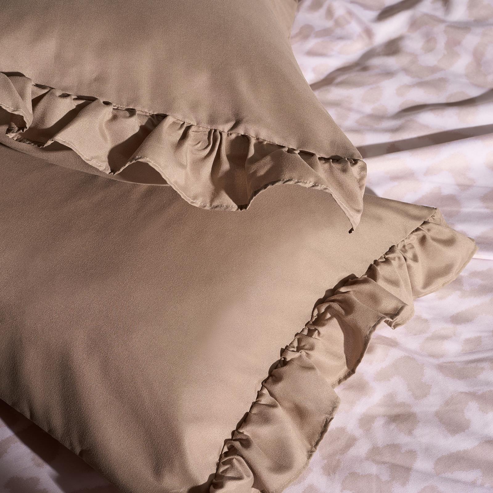 OHS 2 Pack Plain Dyed Frill Edge Pillowcases - Natural