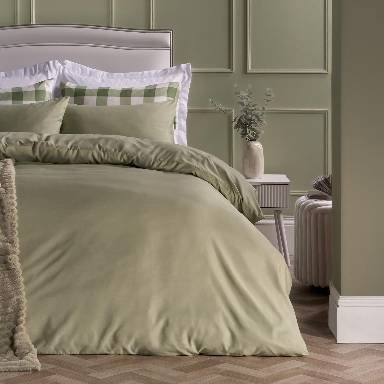 OHS Plain Dyed Microfibre Duvet Cover Set Bedding Sage - Double
