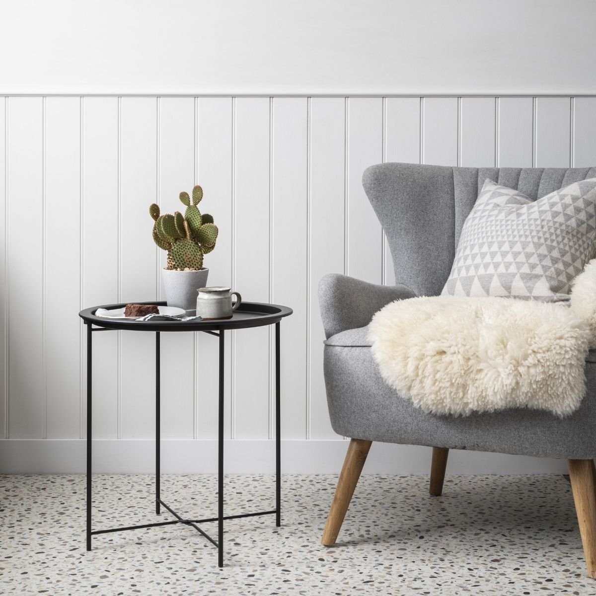 Noa & Nani Metal Side Table - Solid Black
