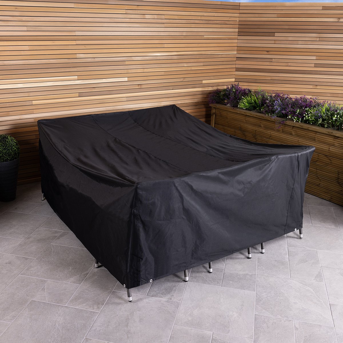 Charles Bentley Premium Rectangular Garden 6 Seat Furniture Cover - Black