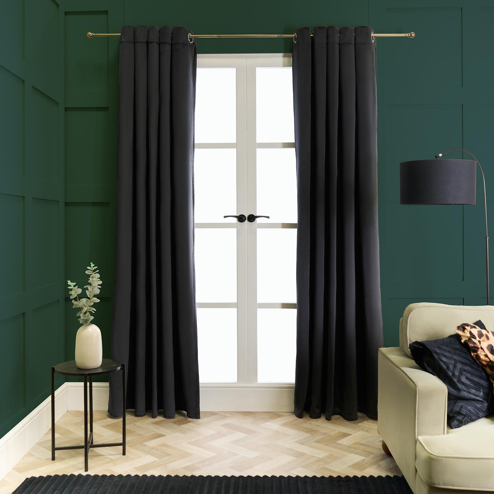 OHS Plain Thermal Velvet Curtains 168 x 229cm - Black