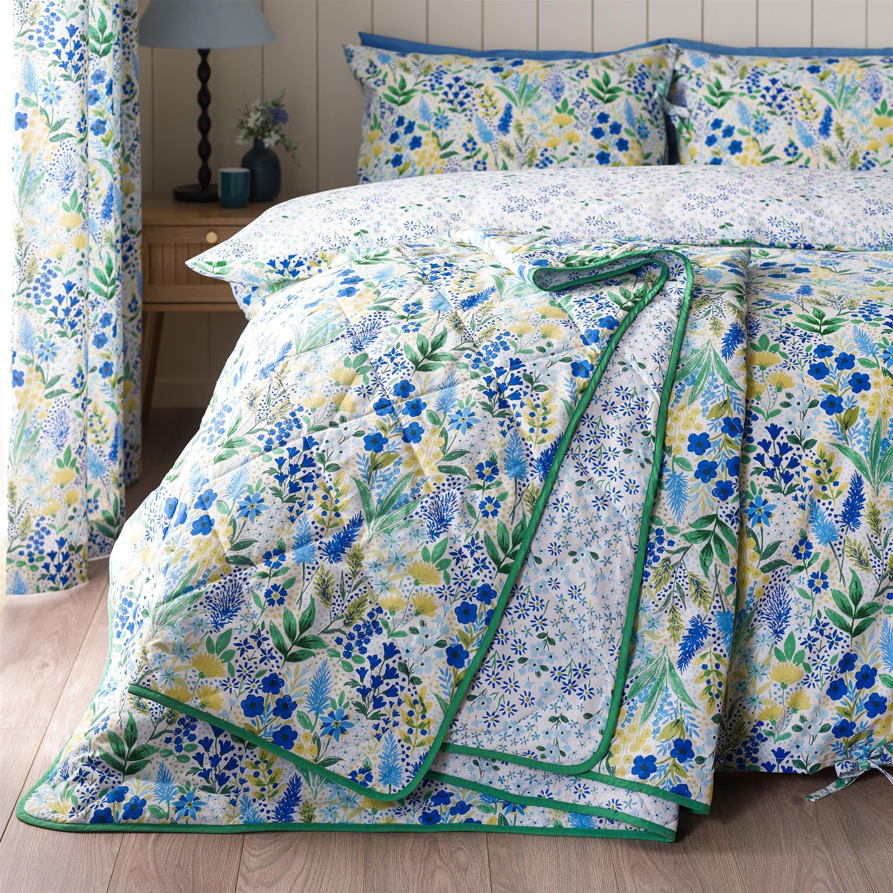 Catherine Lansfield Tilly Floral Bedspread 220 x 230cm - Blue