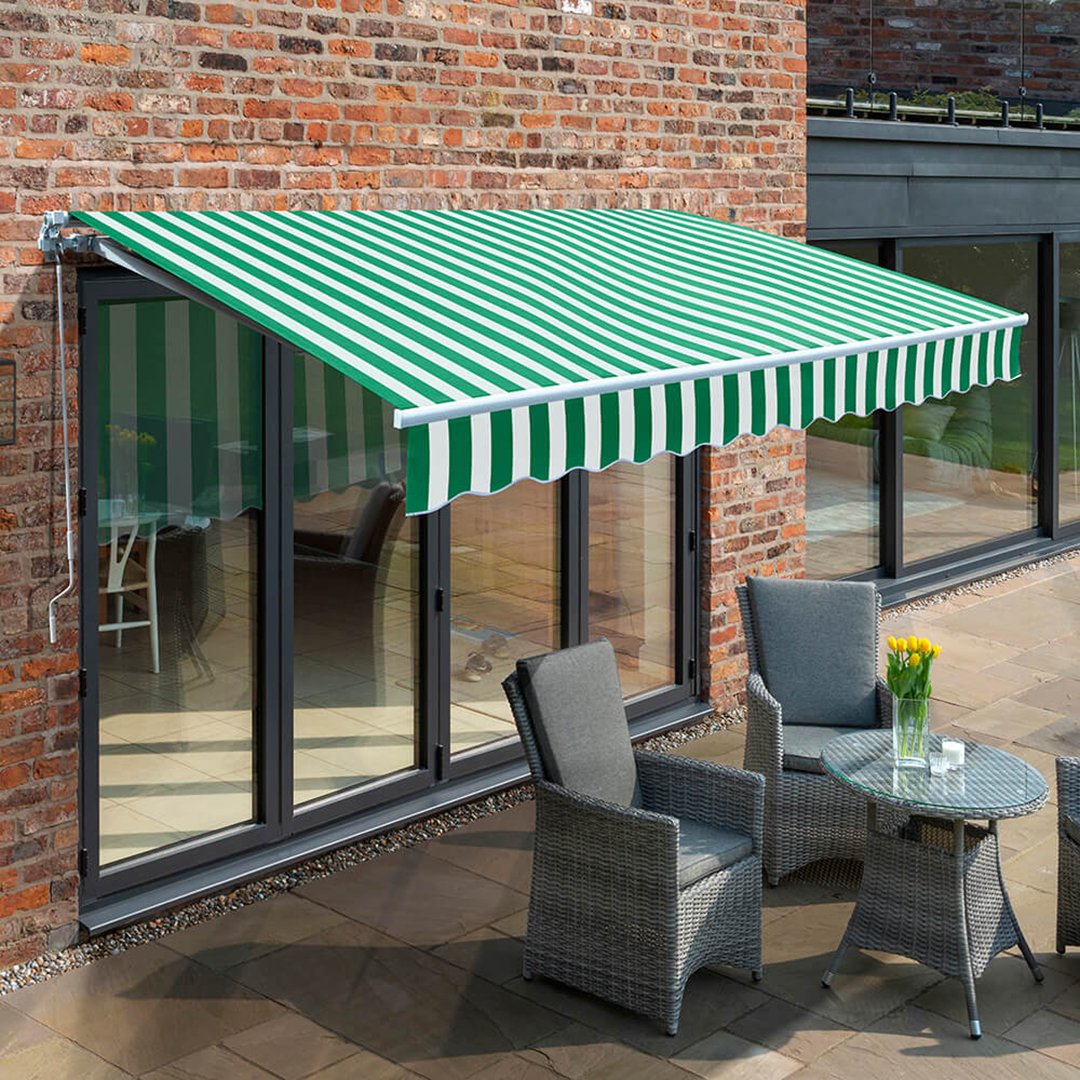 Primrose Awnings 2.5m x 2.0m Retractable Manual Awning Canopy - Green and White