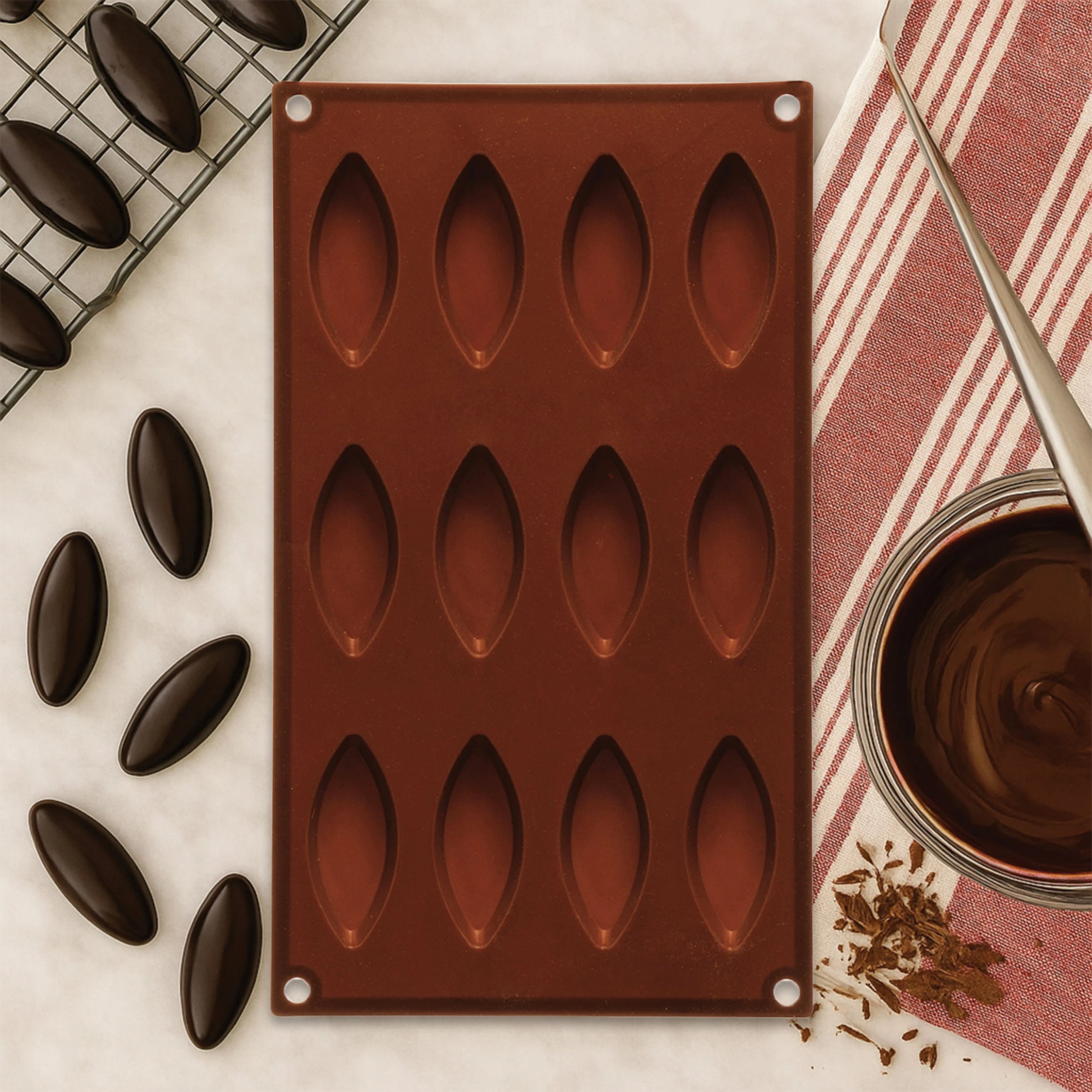 Orsina Hallie 12 Elongated Oval Silicone Chocolate Mould - Brown