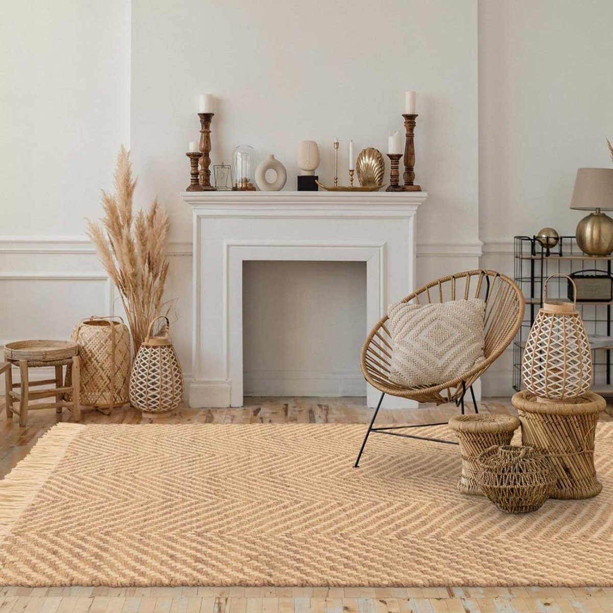 Mega Flooring Beige Handmade Geometric Rug - 200 x 290cm