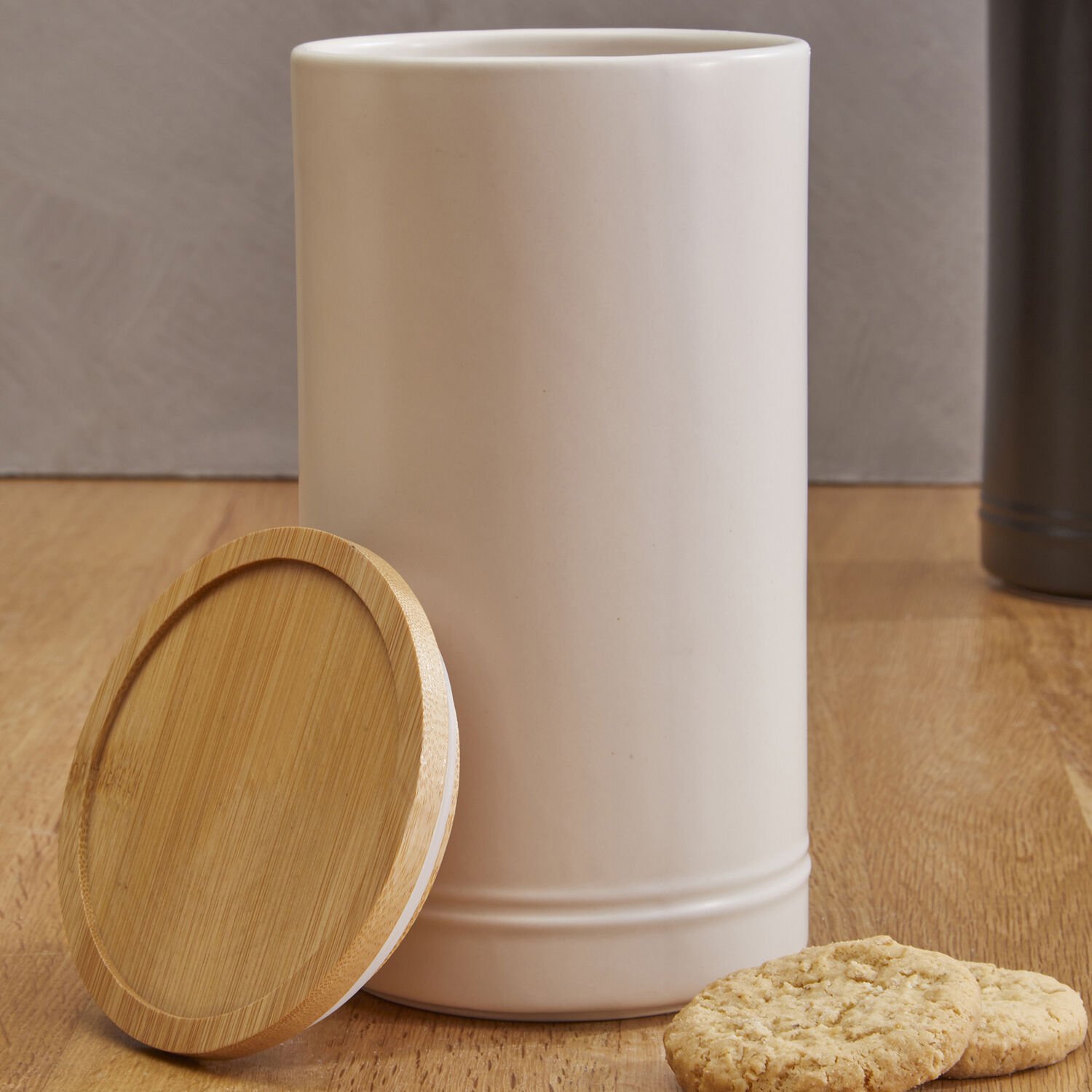 Orsina Fenwick Large Stoneware Canister – Cream