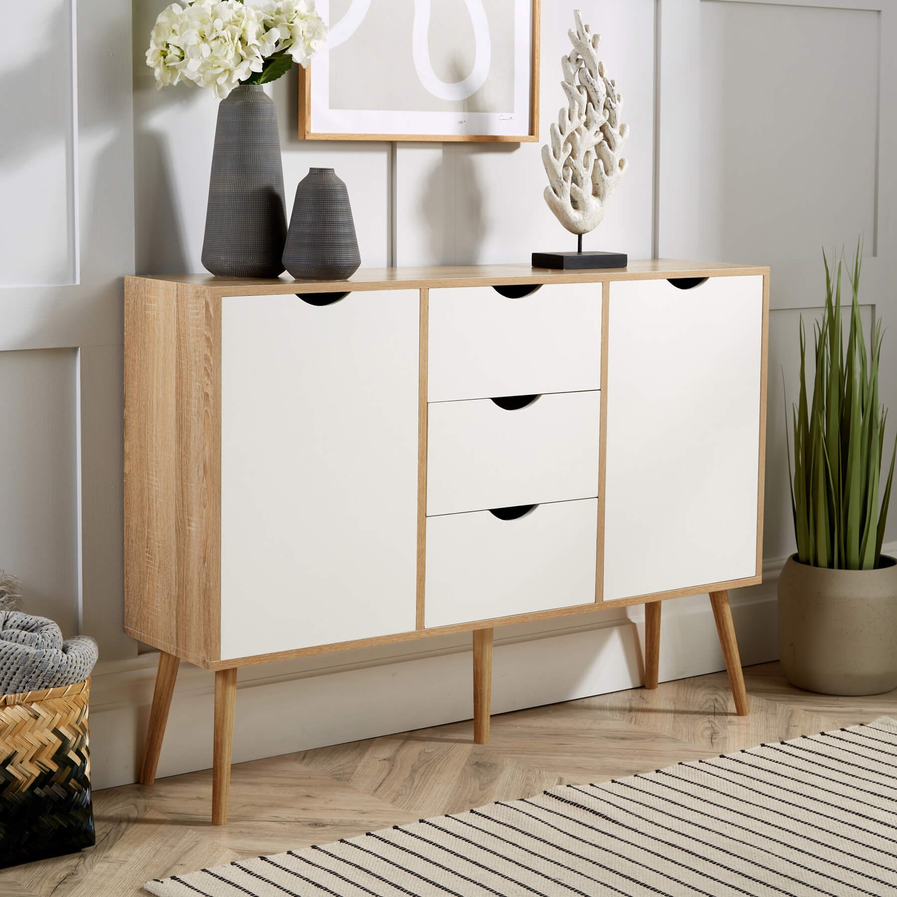 Home Source Boden 2 Door 3 Drawer Sideboard - Oak