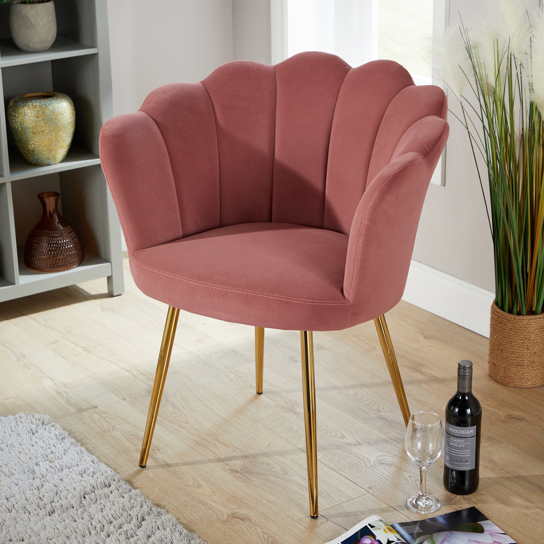 Home Source Scallop Compact Armchair - Pink