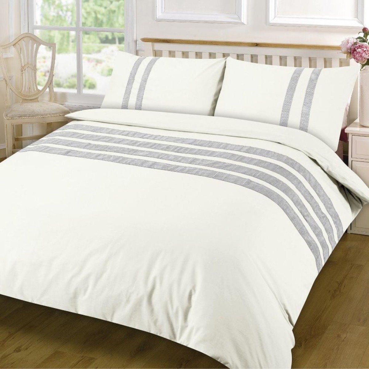 HomeSpace Direct Lace Dia Cream Duvet Cover Set - Double