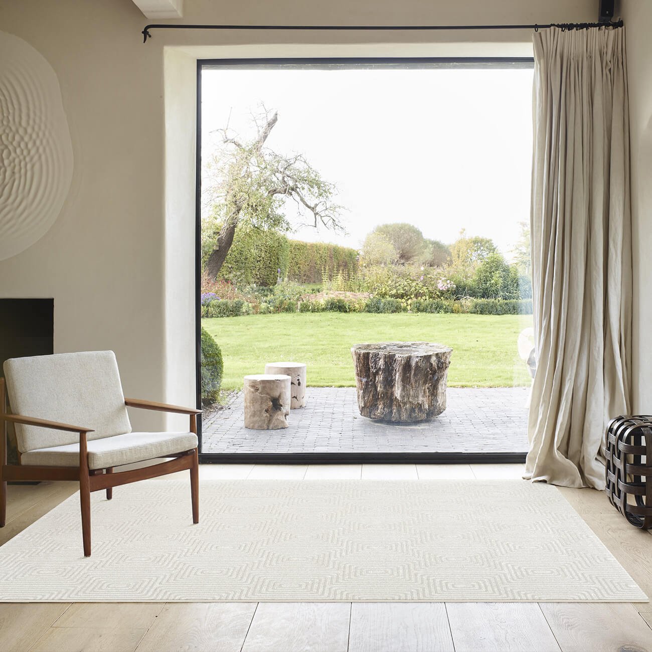Mega Flooring White Modern Geometric Rug - 160 x 230cm