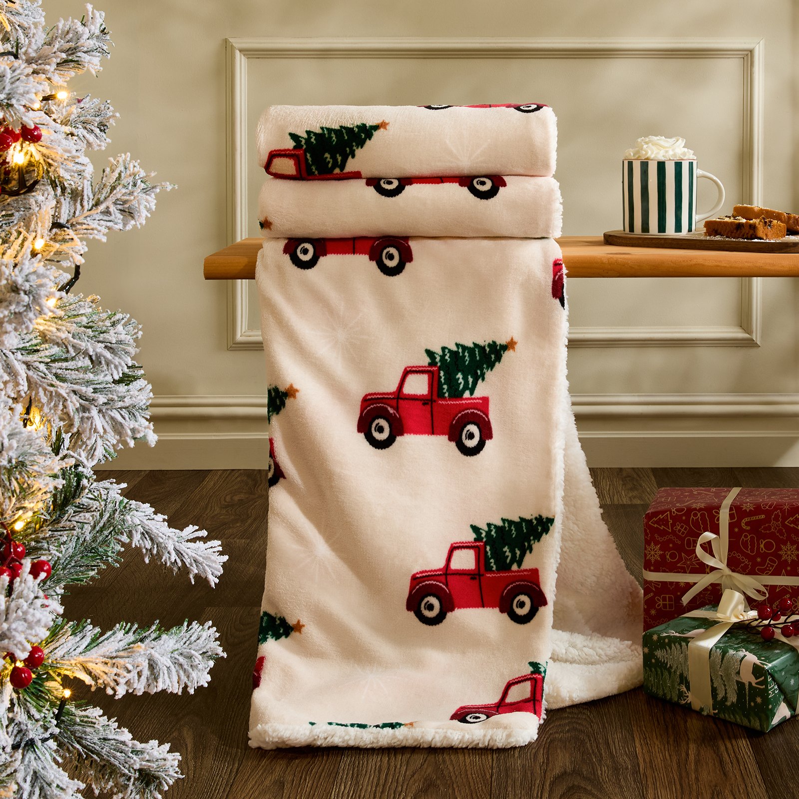 OHS Home For Christmas Print Blanket Throw 125 x 150cm - Natural