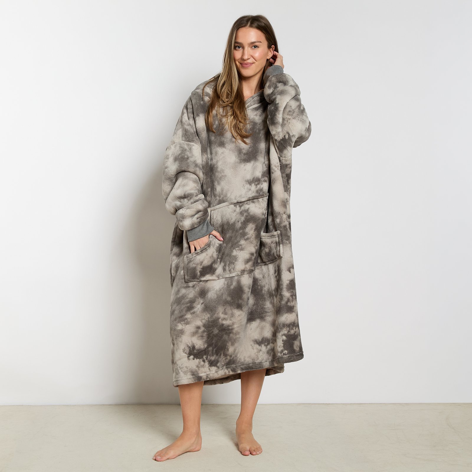 OHS Extra Long Tie Dye Hoodie Blanket - One Size - Charcoal