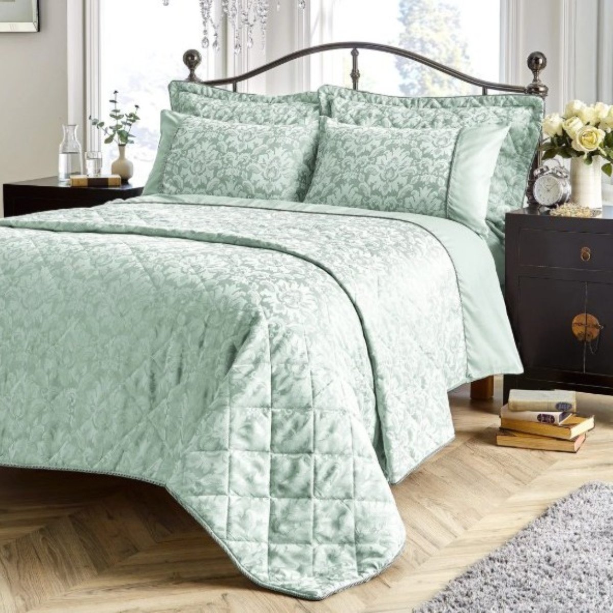 New Edge Blinds Savoy Woven Jacquard Duckegg Duvet Set - Double