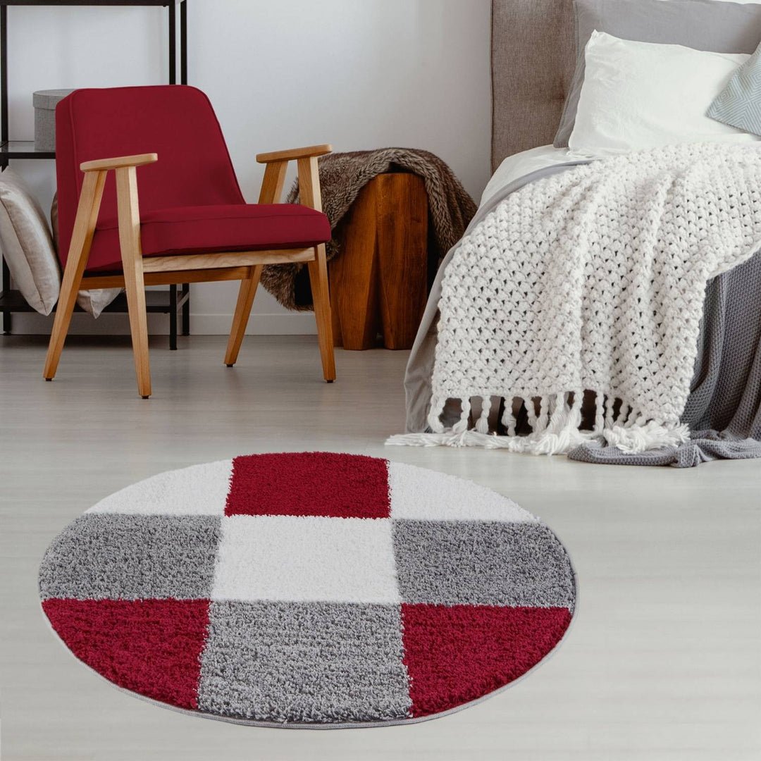 The Rugs Red Myshaggy Checkered Round Shaggy Rug - 120cm