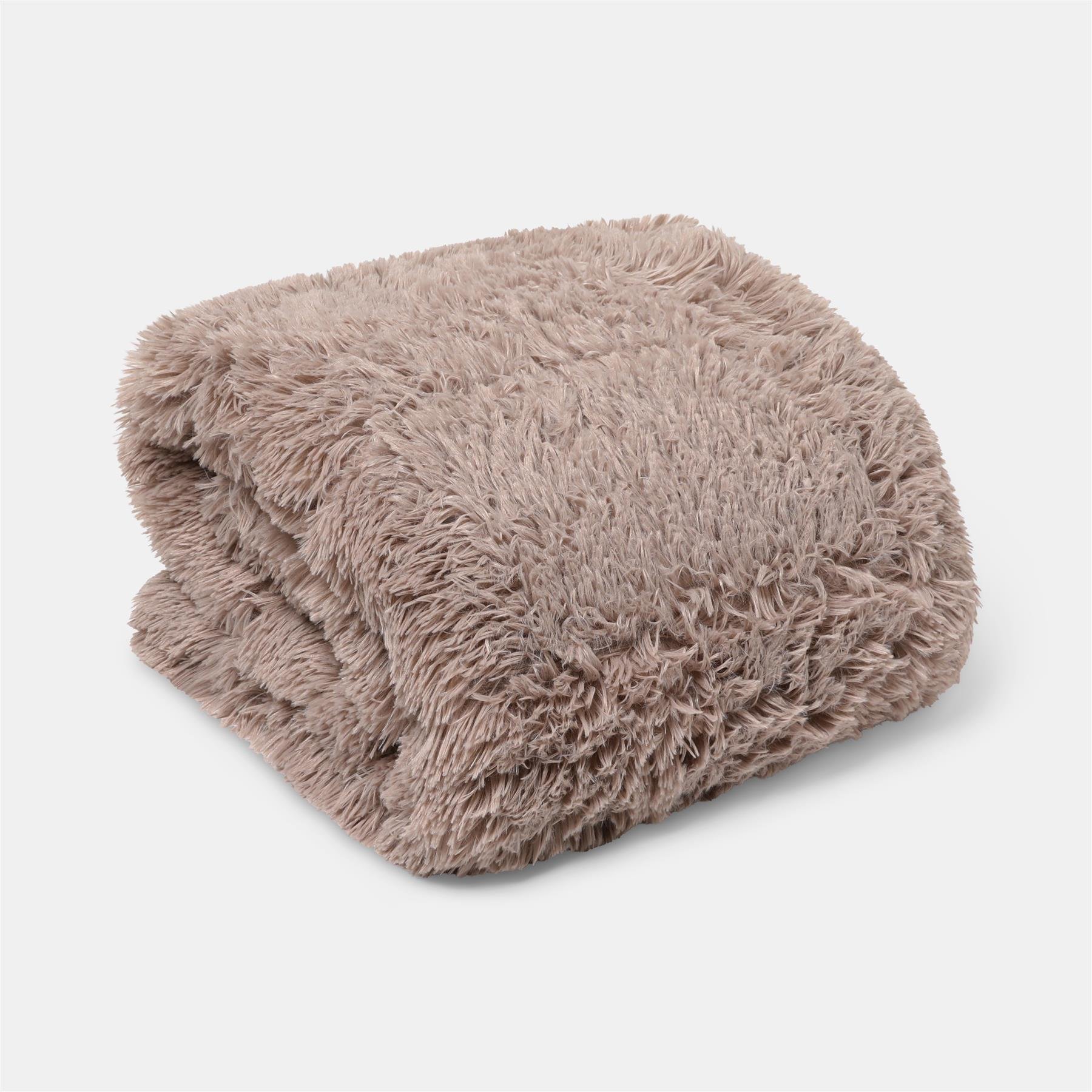 OHS Fluffy Faux Fur 8kg Weighted Blanket - 150x200cm - Natural