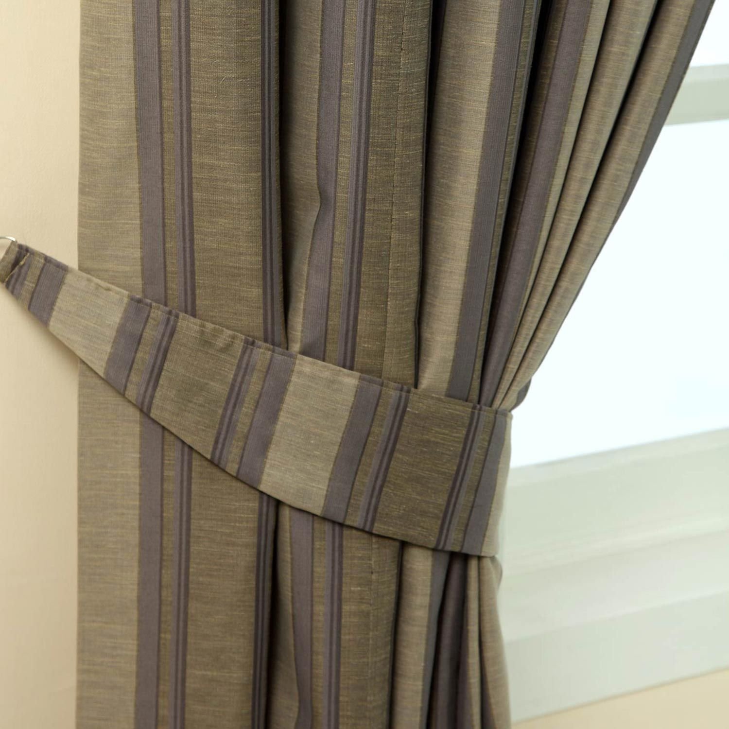 Homescapes Pack of 2 Modern Stripe Jacquard Curtain Tie Backs – Grey
