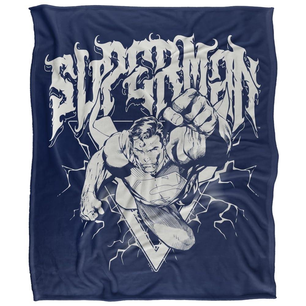 Superman Flying Soft Touch Blanket - 152cm x 127cm