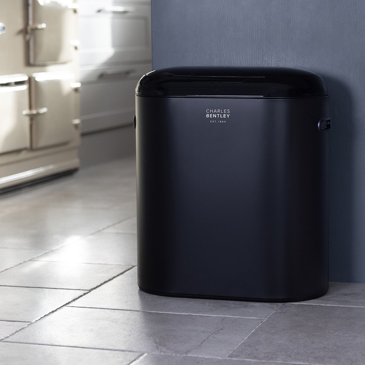 Charles Bentley 40L Sensor Kitchen Waste Home Rubbish Bin - Black