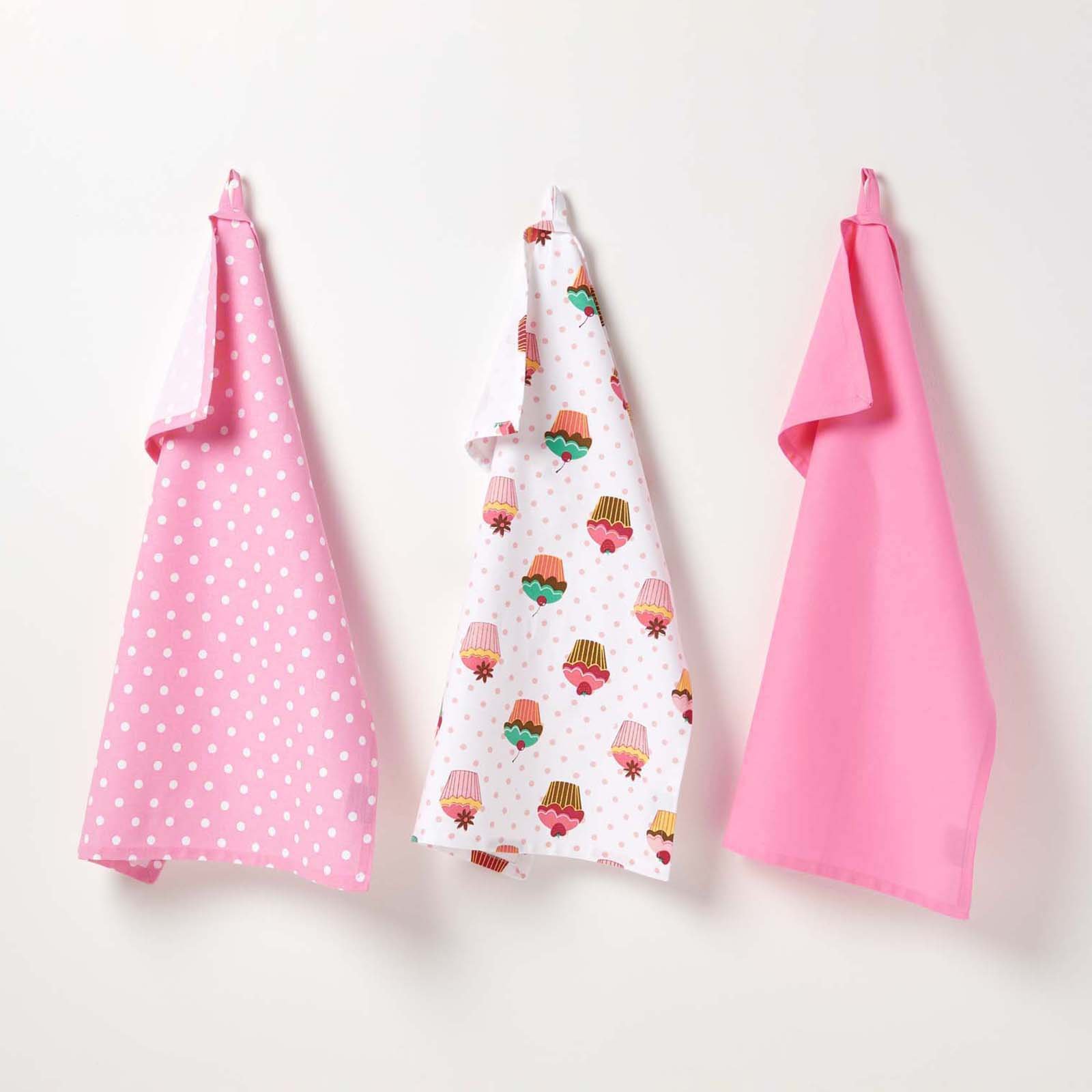 Homescapes Pack of 3 Cotton Tea Towels - Pink