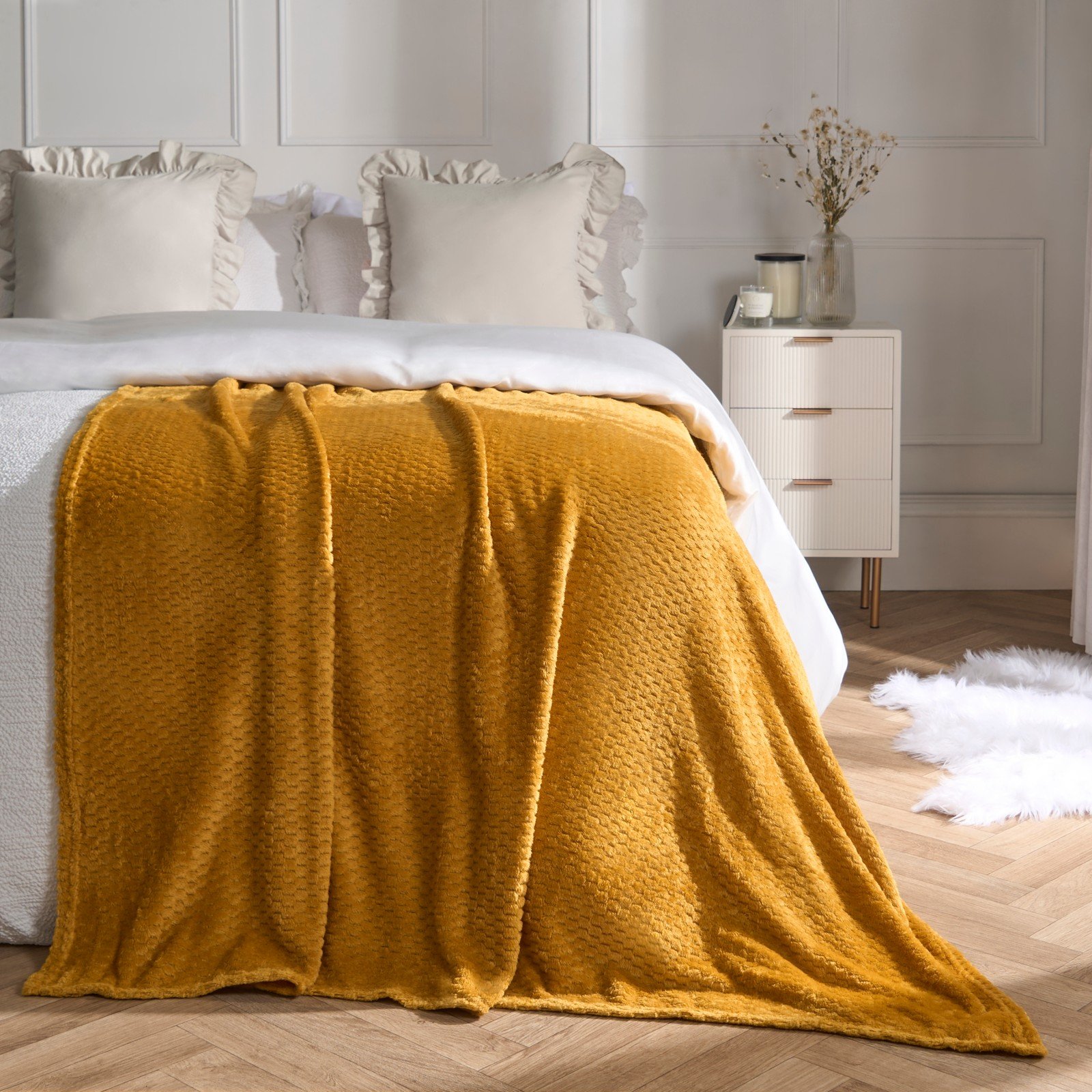 OHS Waffle Fleece Blanket Throw 125 x 150cm - Ochre