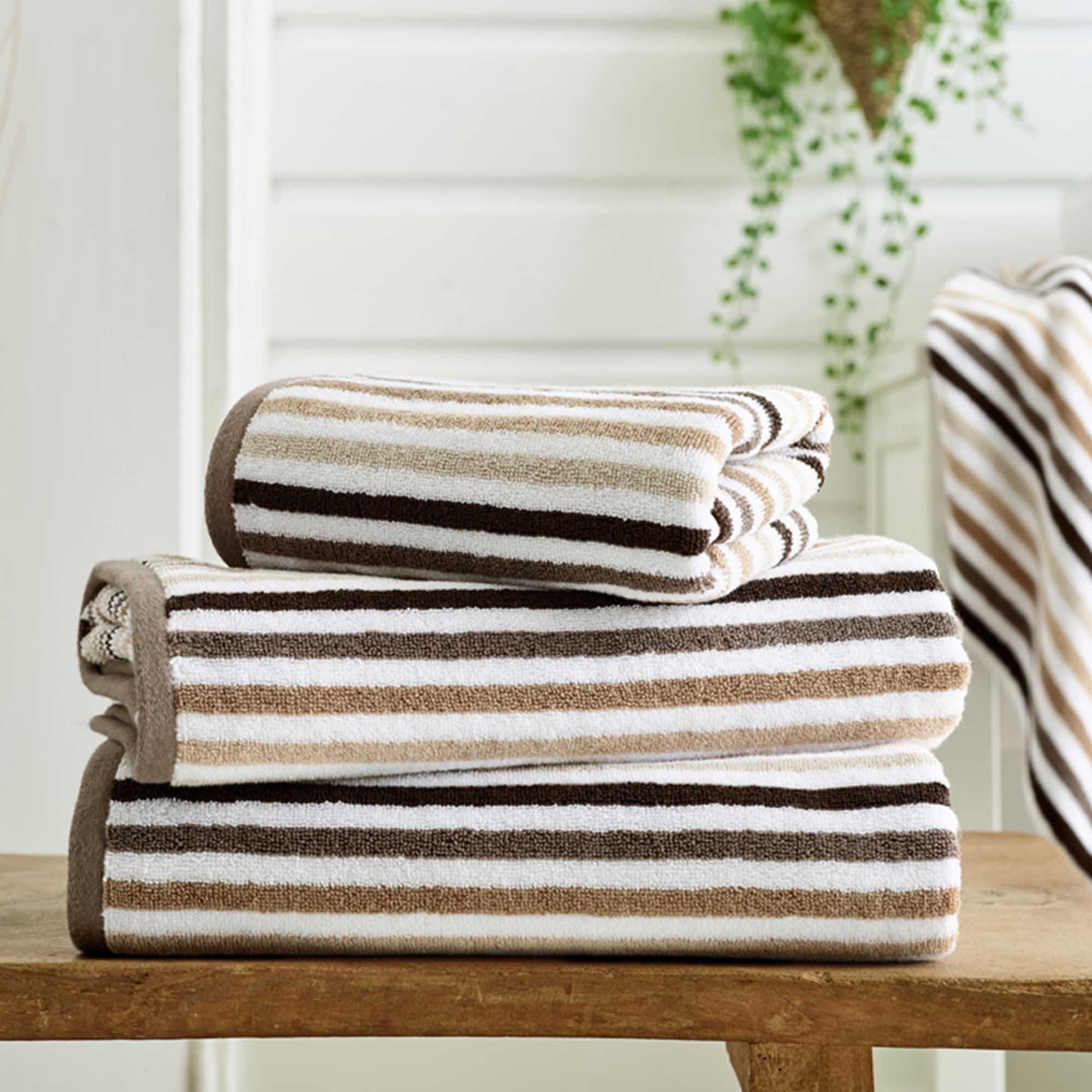 Deyongs Luxury Stripe 100% Cotton Hand Towel 550 GSM Bliss Linear - Natural