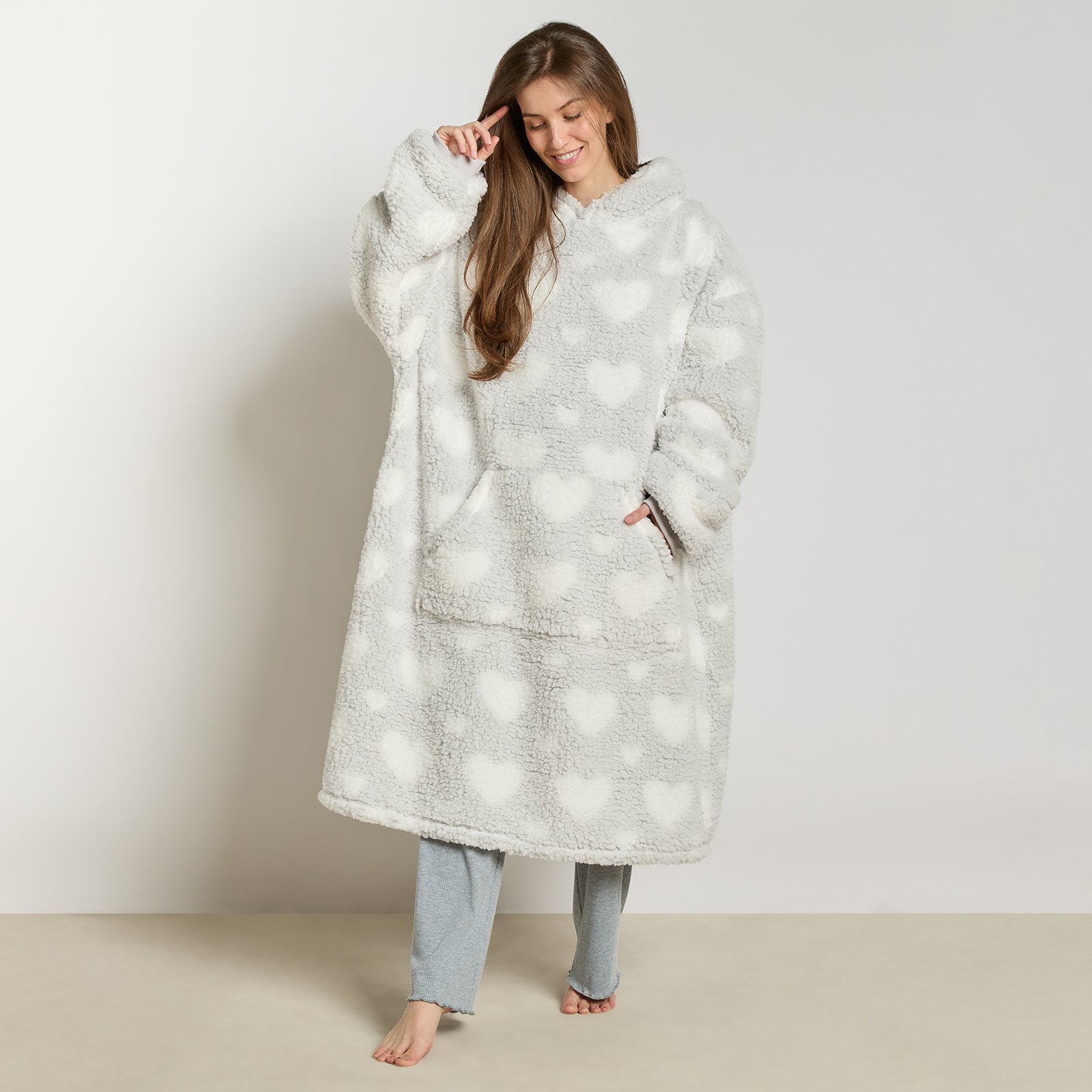 OHS Extra Long Heart Teddy Marl Hoodie Blanket - One Size - Grey