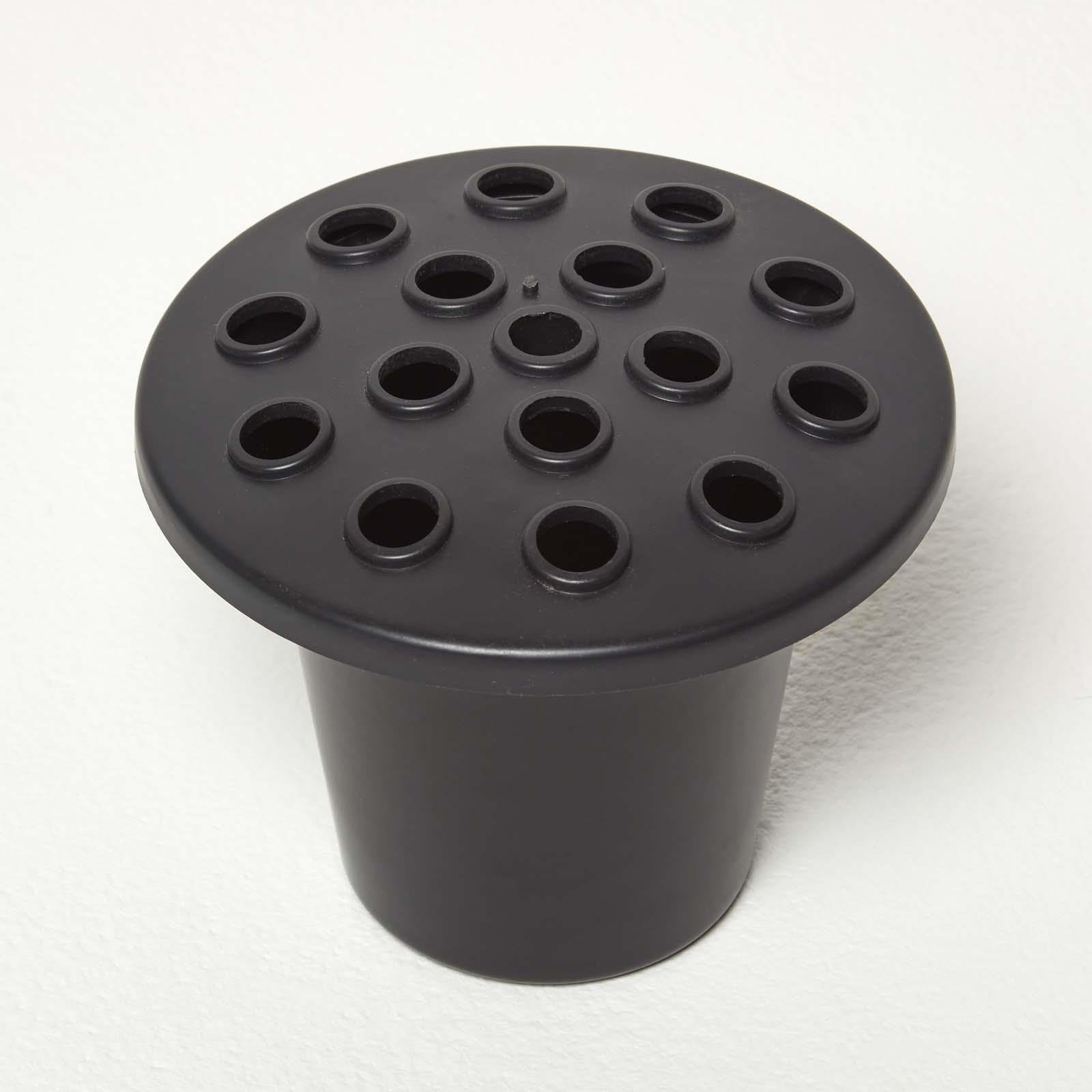 Homescapes Pack of 2 Plastic Grave Flower Pots - Black