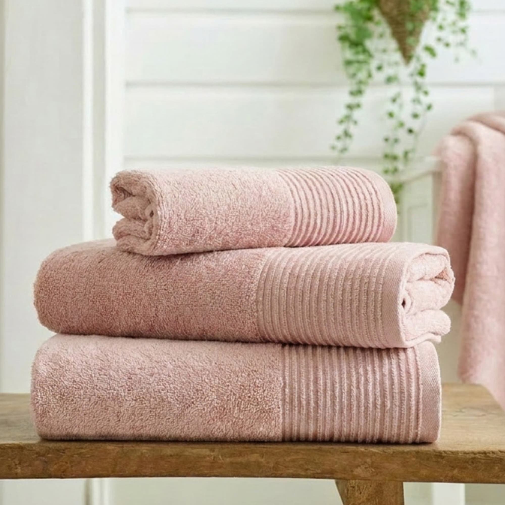 Deyongs Avelon Cotton Hand Towel - Pink