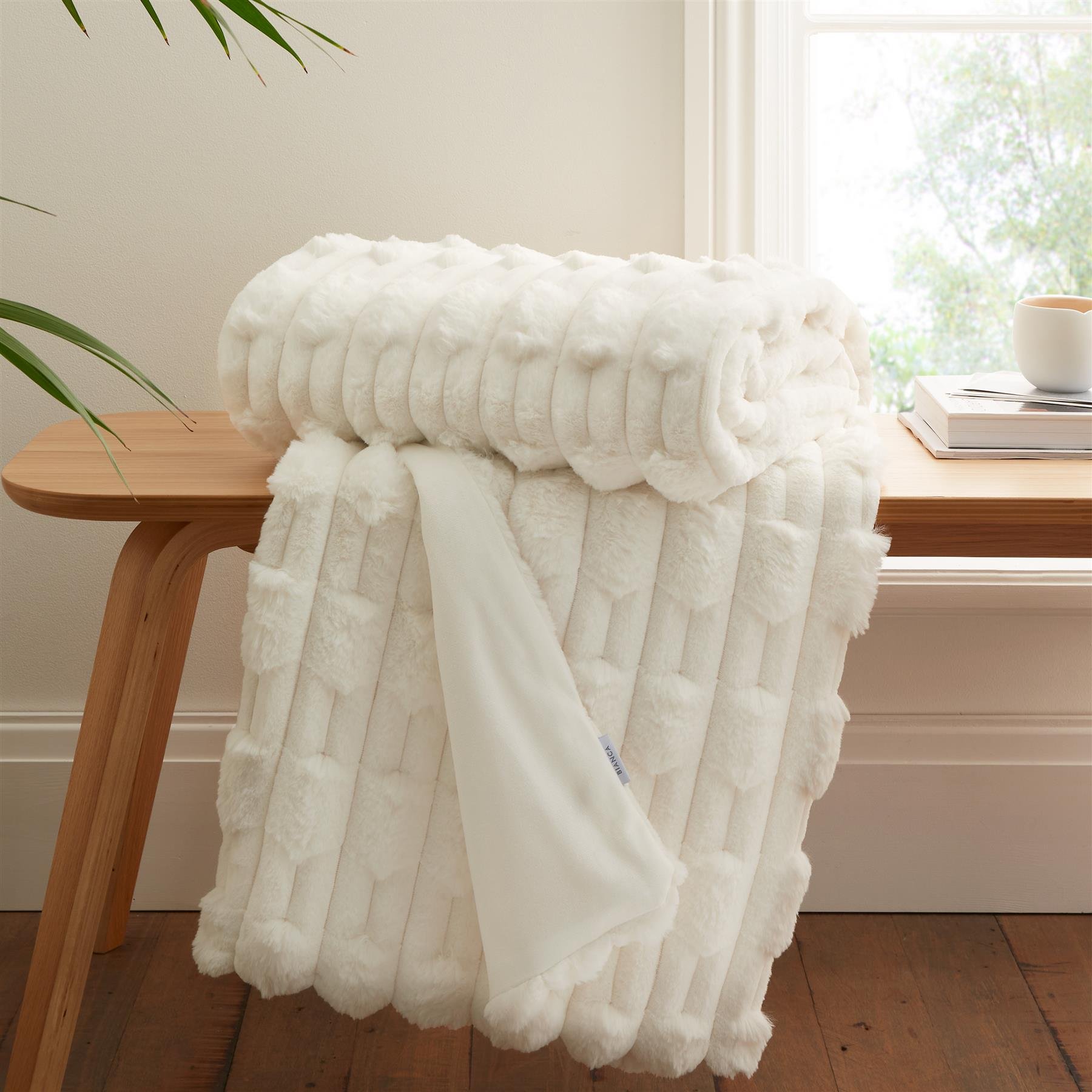 Bianca Carved Faux Fur Blanket Throw 150 x 200cm - Cream
