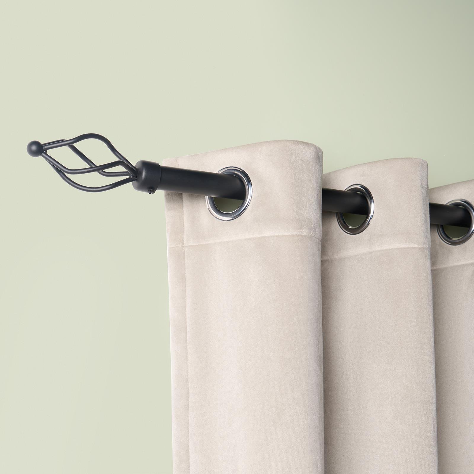 OHS 28mm Twist Extendable Curtain Pole 120-220cm - Black