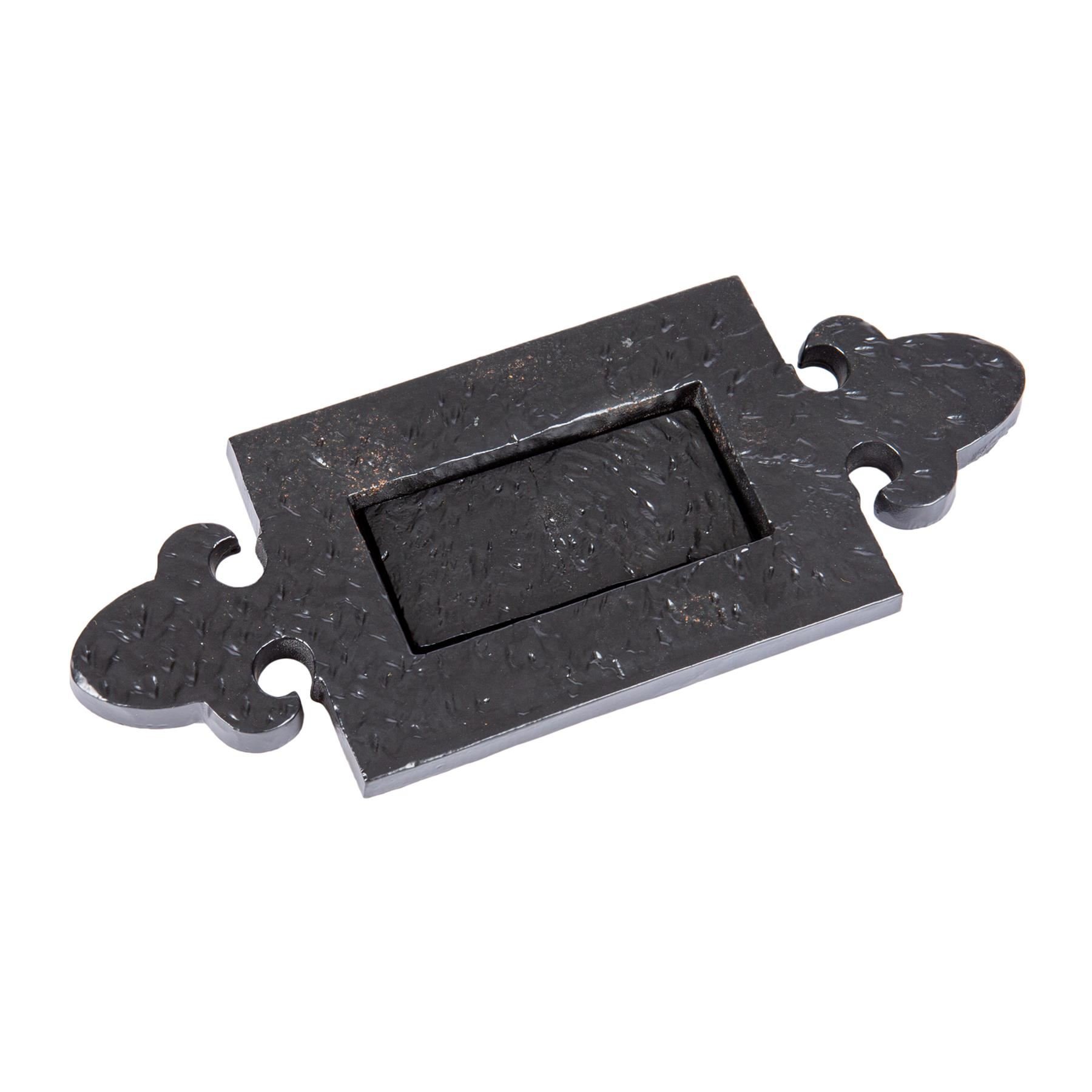 Hammer & Tongs Fleur De Lis Letter Plate - Black