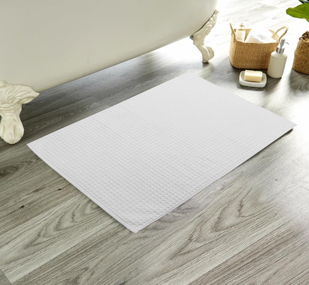 New Edge Blinds Luxe Deep Cotton Pile Bath Mat - 80cm x 50cm - Silver