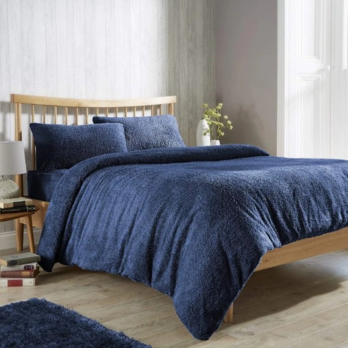 New Edge Blinds Original Teddy Navy Duvet Set - Single