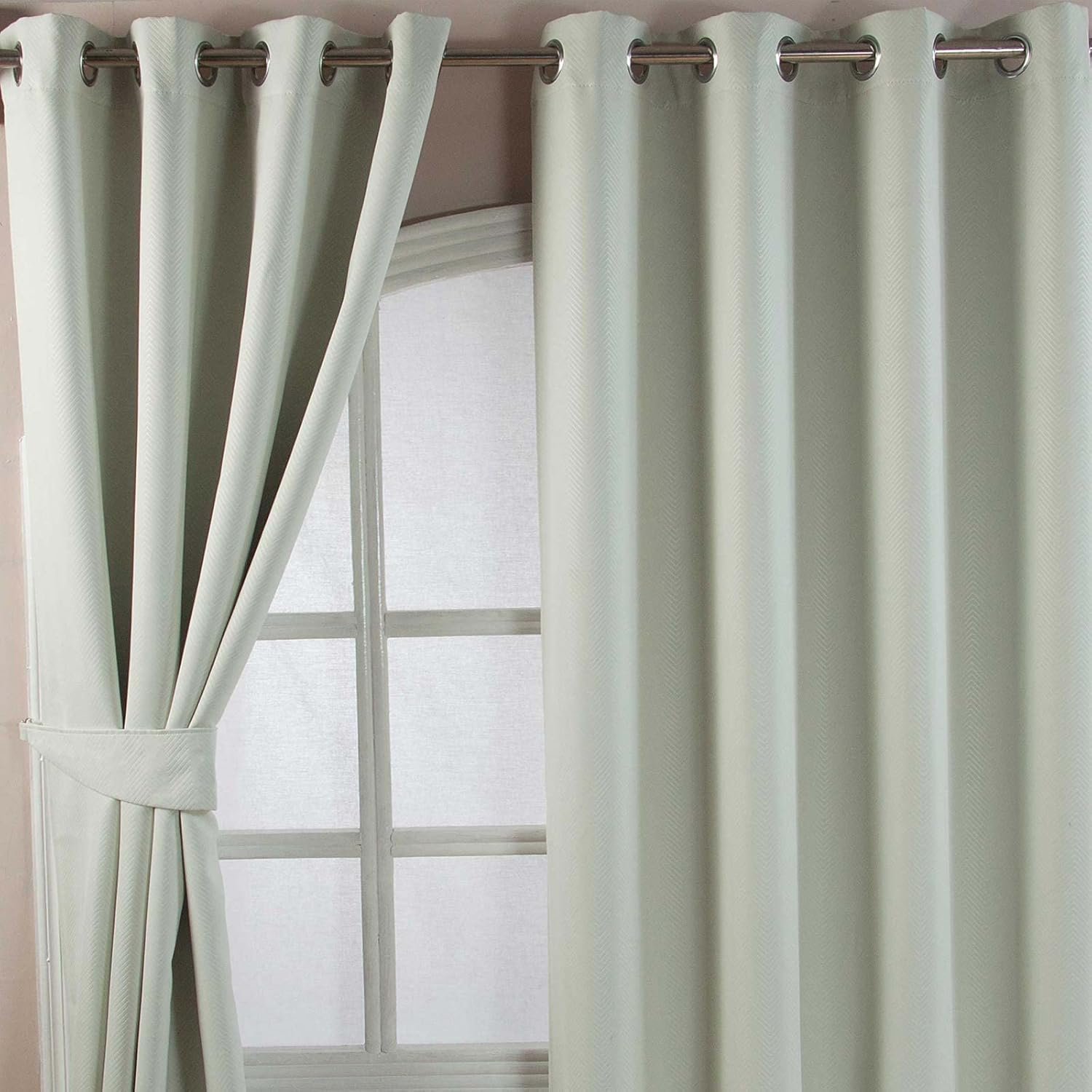 Homescapes Ivory Chevron Blackout Eyelet Curtains - 117cm x 137cm