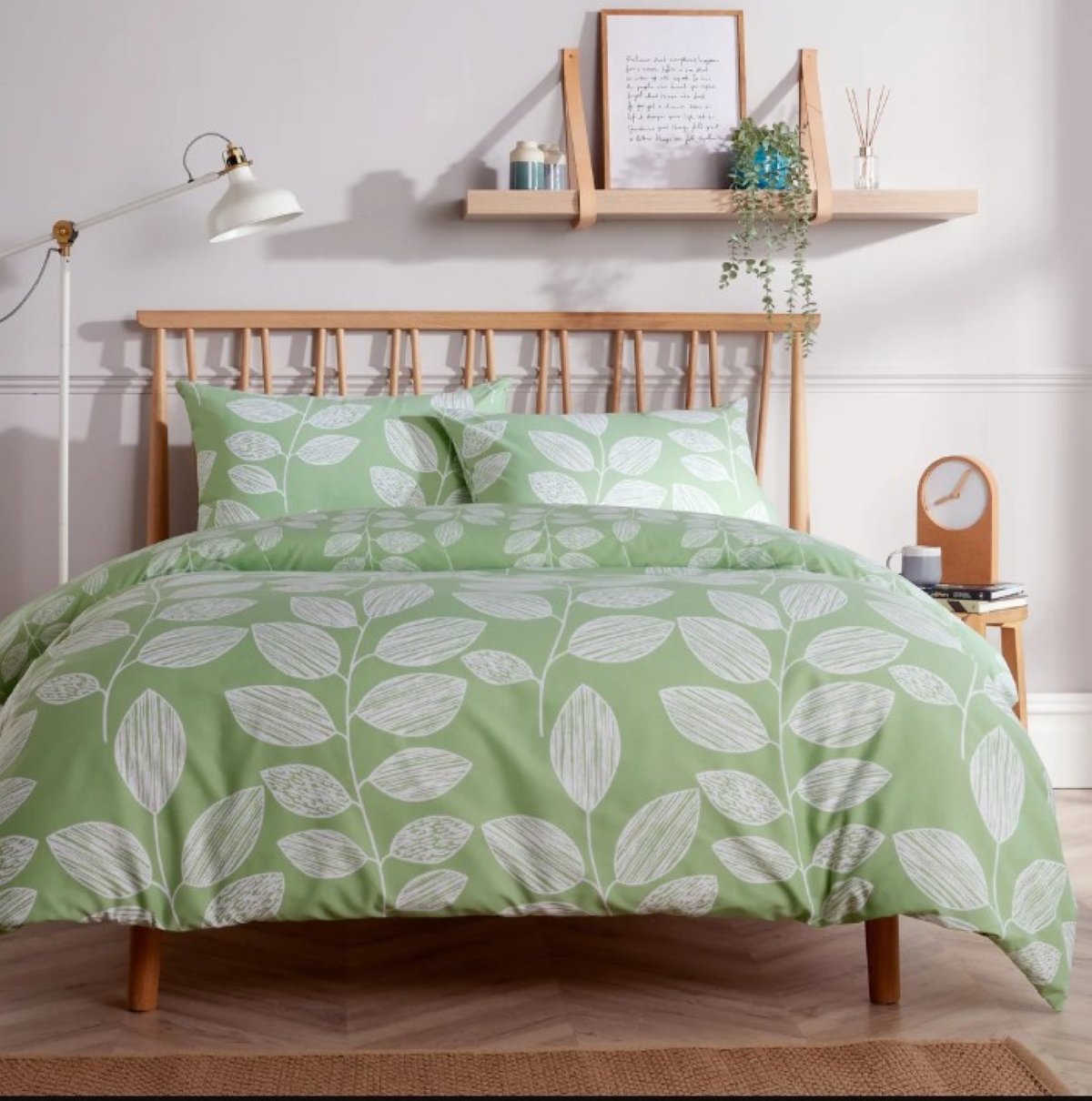 New Edge Blinds Leaves Printed Sage Green Duvet Set - Double