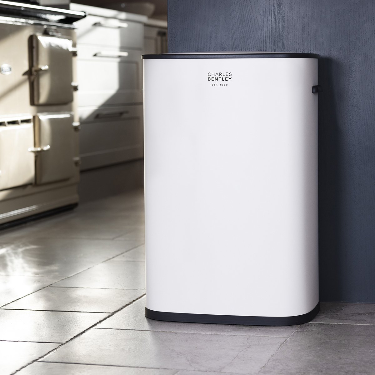 Charles Bentley 55L Kitchen Rubbish Waste Sensor Bin - White