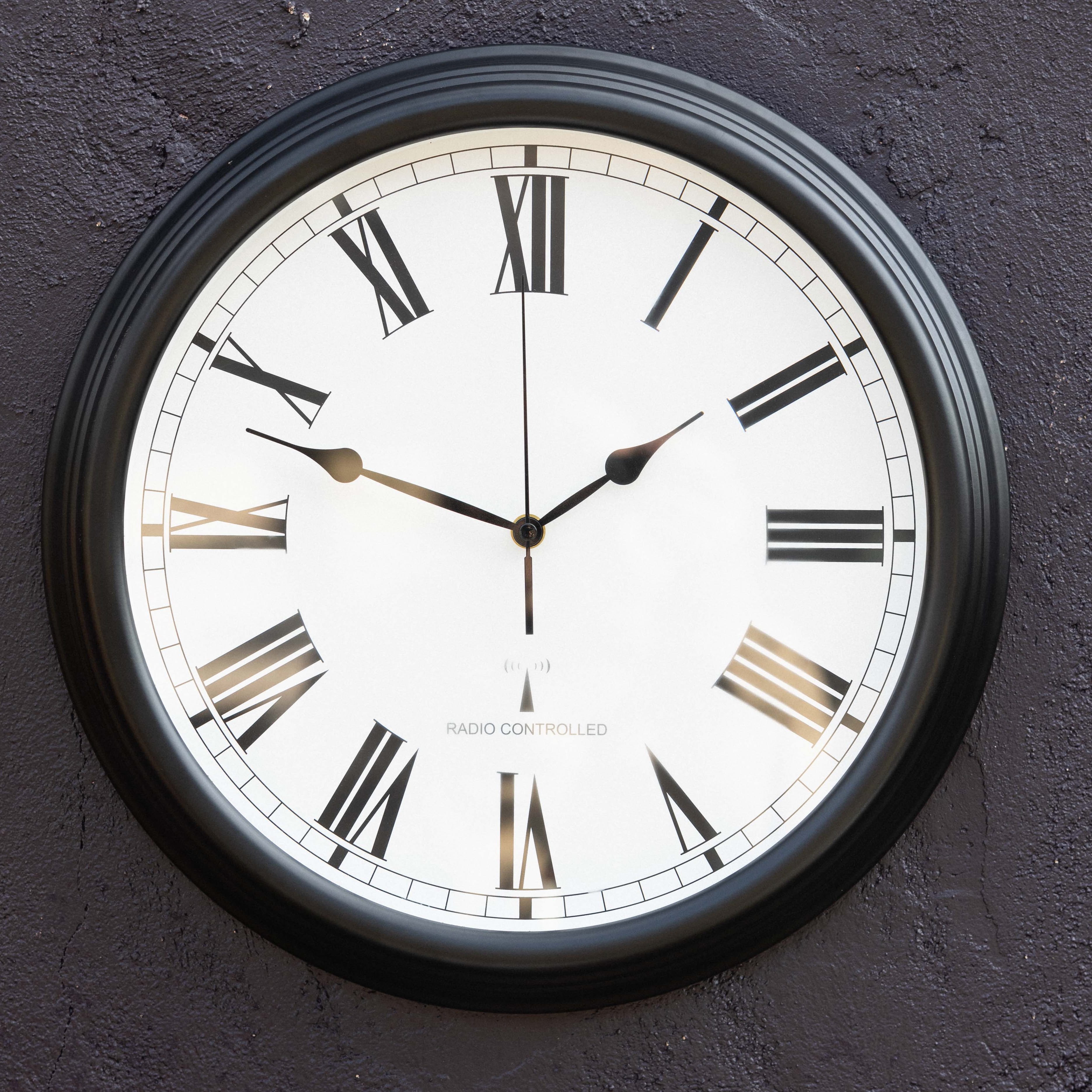 Primrose Radio Controlled 38cm Perfect Time Outdoor Garden Clock - Black