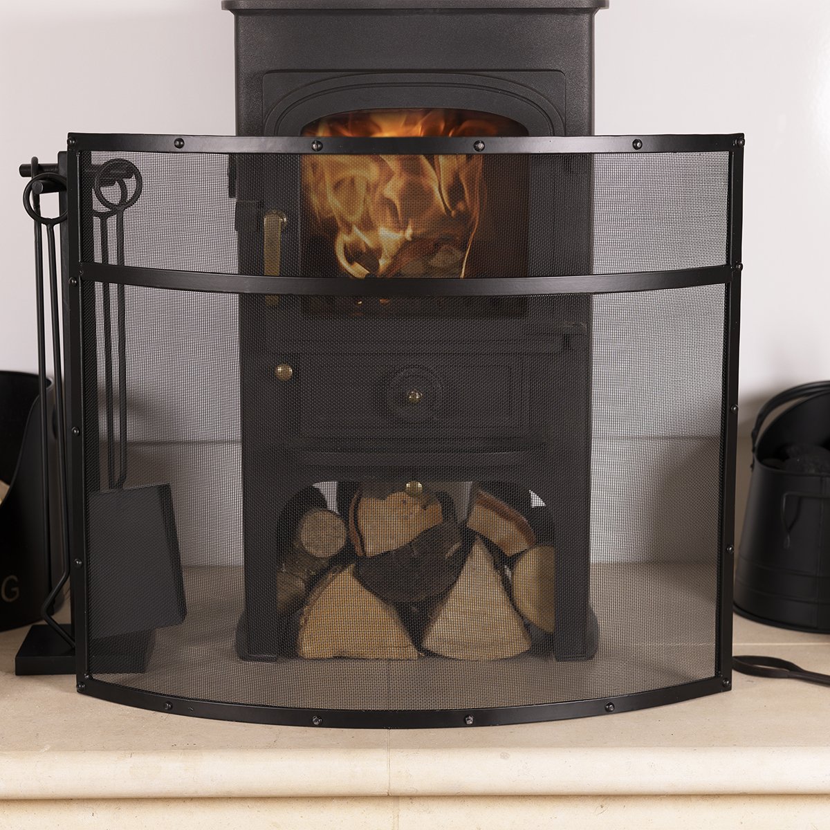 Charles Bentley Fireguard Iron Contemporary Curved Design Mesh - Black