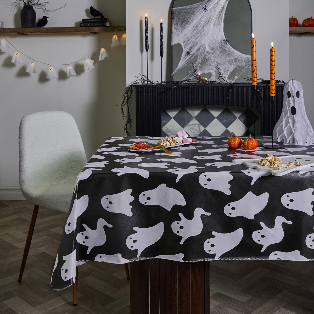 OHS Halloween Ghost Print Table Cloth - Black & White