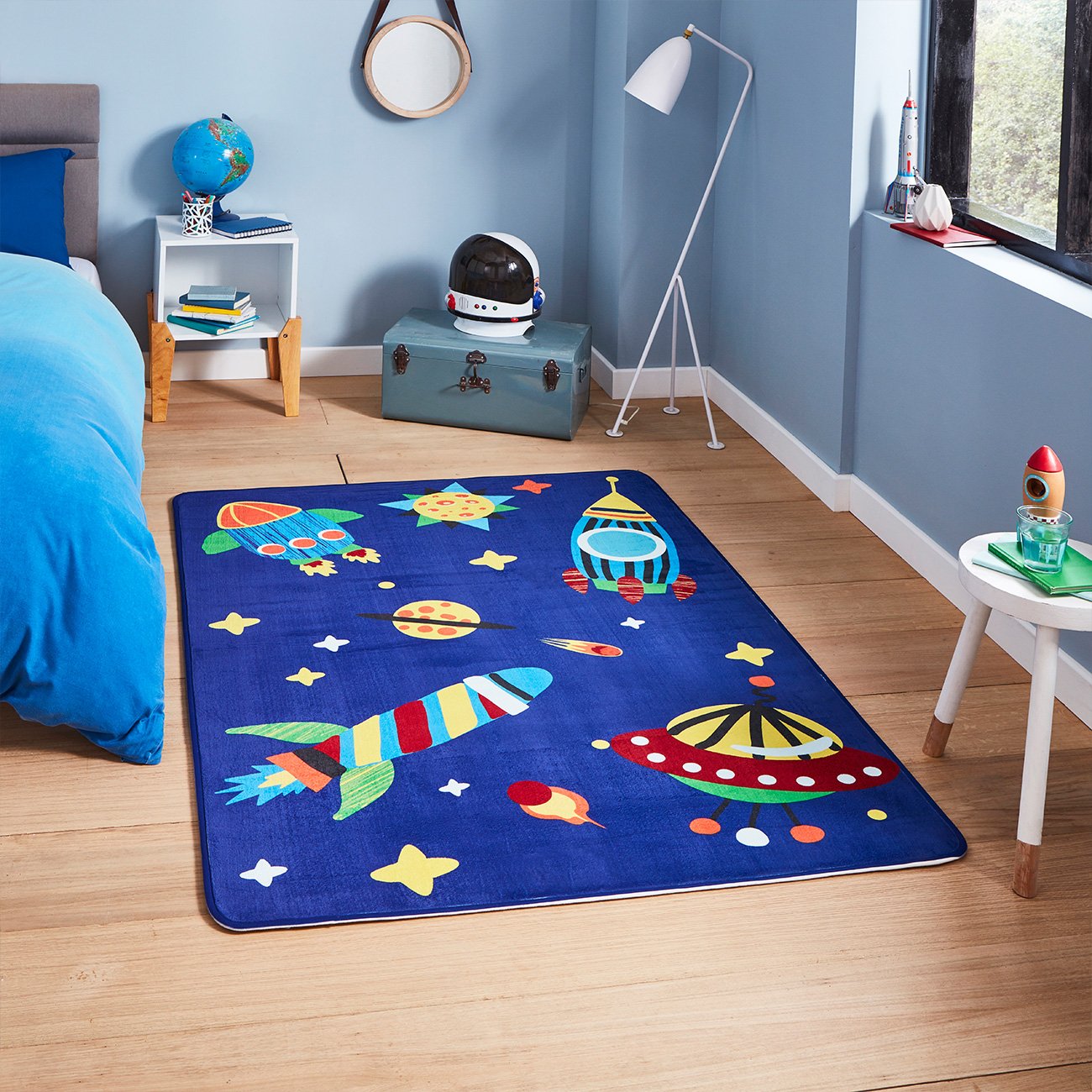 Mega Flooring Blue Handmade  Rug - 100 x 150cm