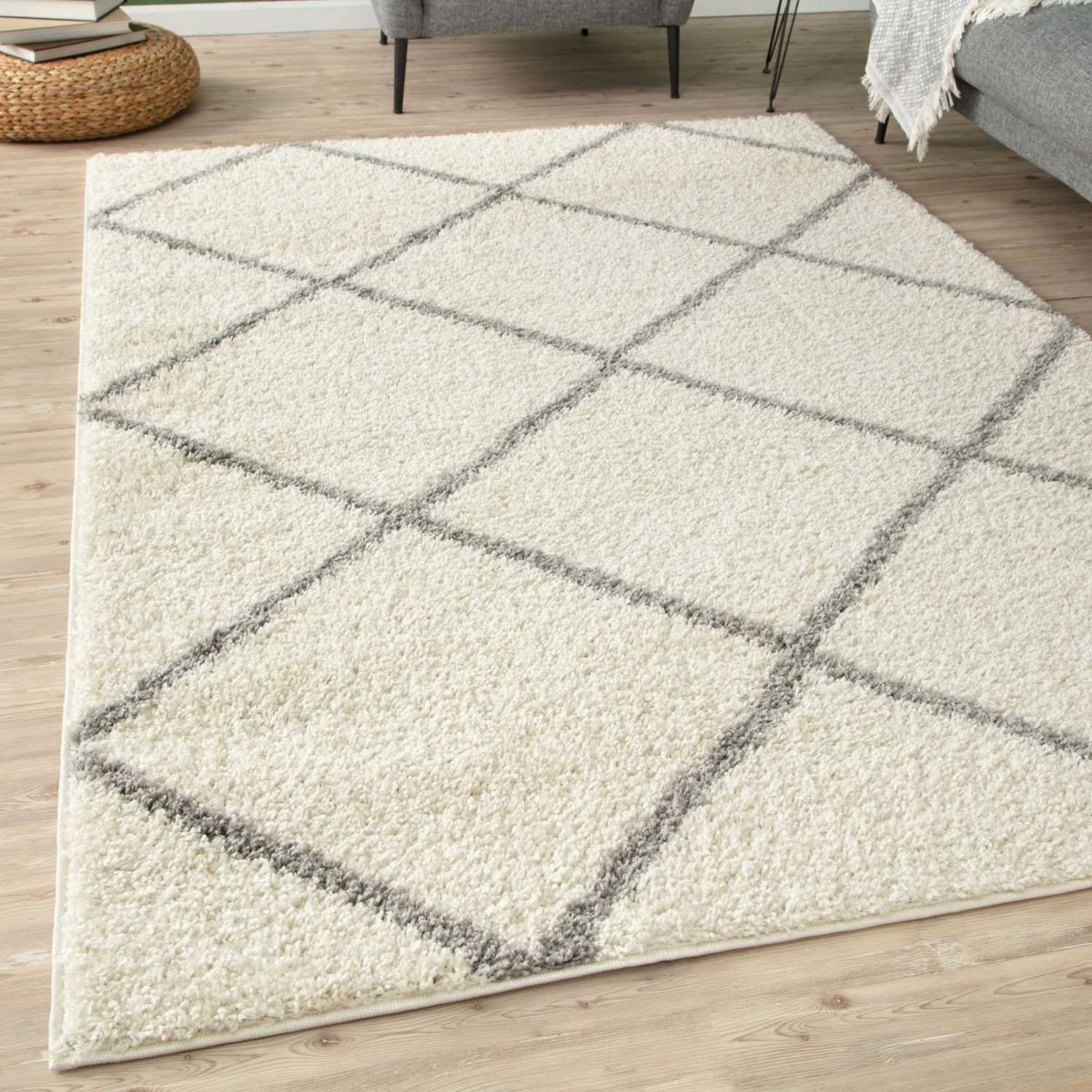 The Rugs Cream and Grey Moroccan Shaggy Diamond Rug - 160 x 230cm