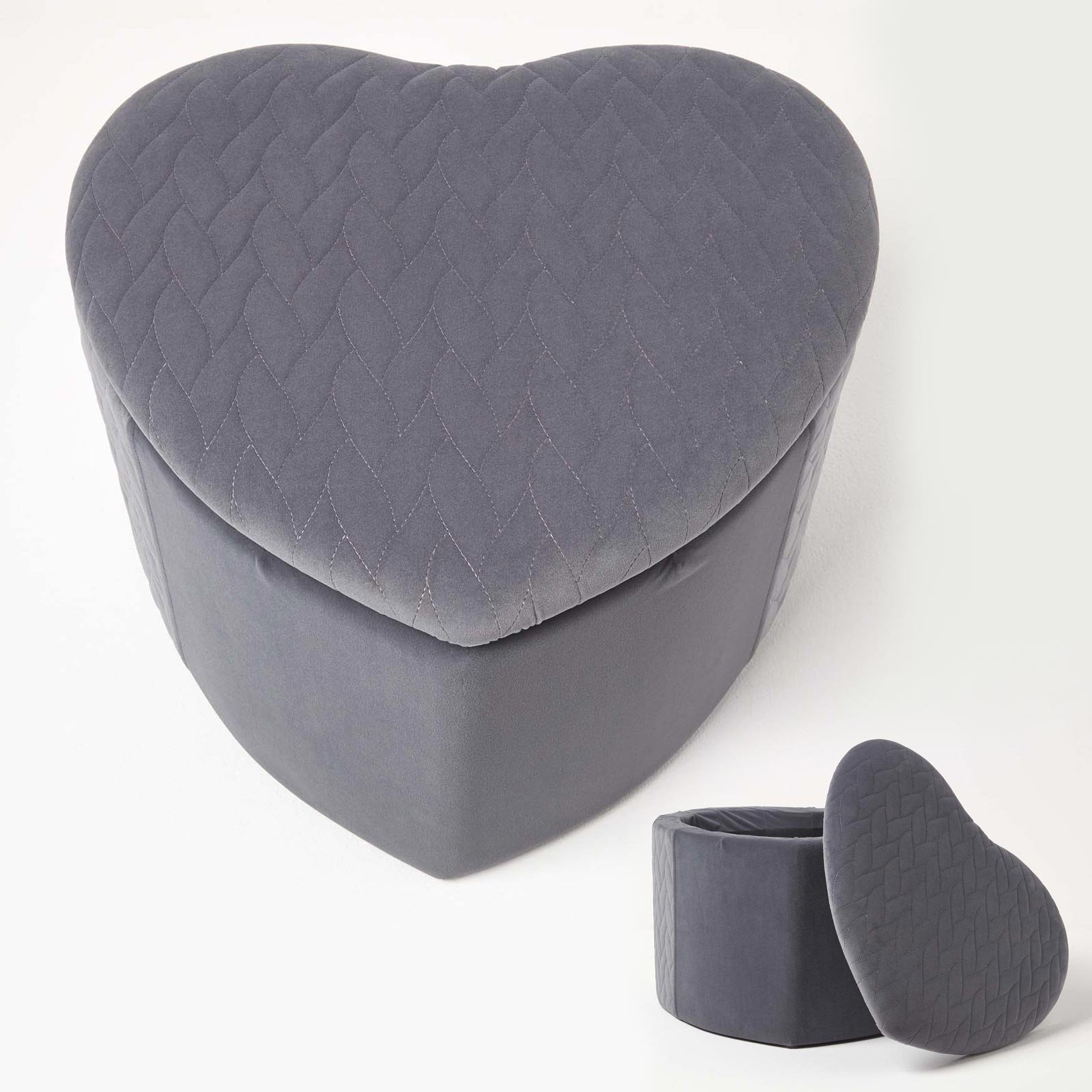 Homescapes Arundel Velvet Heart-Shaped Footstool with Storage – Grey
