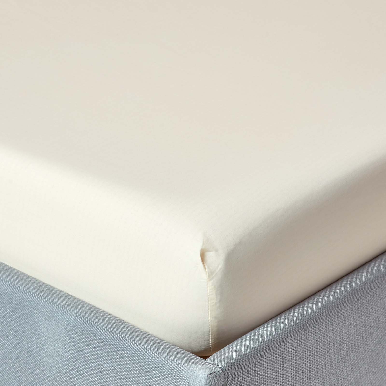 Homescapes Egyptian Cotton Cream Fitted Sheet - King Size
