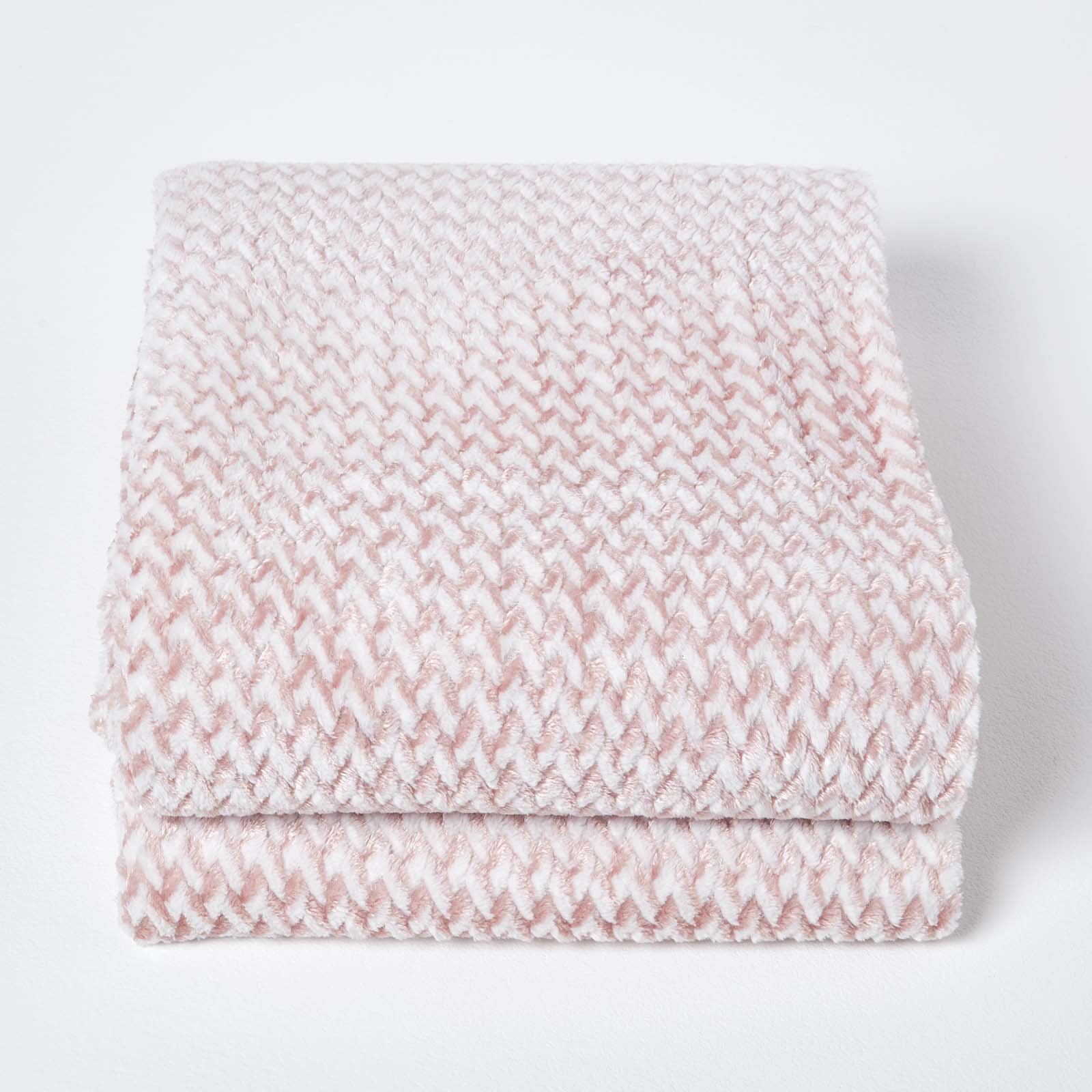 Homescapes Faux Fur Velvet Throw - 200 x 230 cm - Pale Pink