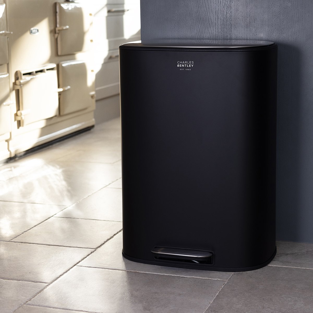 Charles Bentley 50L Pedal Kitchen Rubbish Waste Pedal Bin - Black