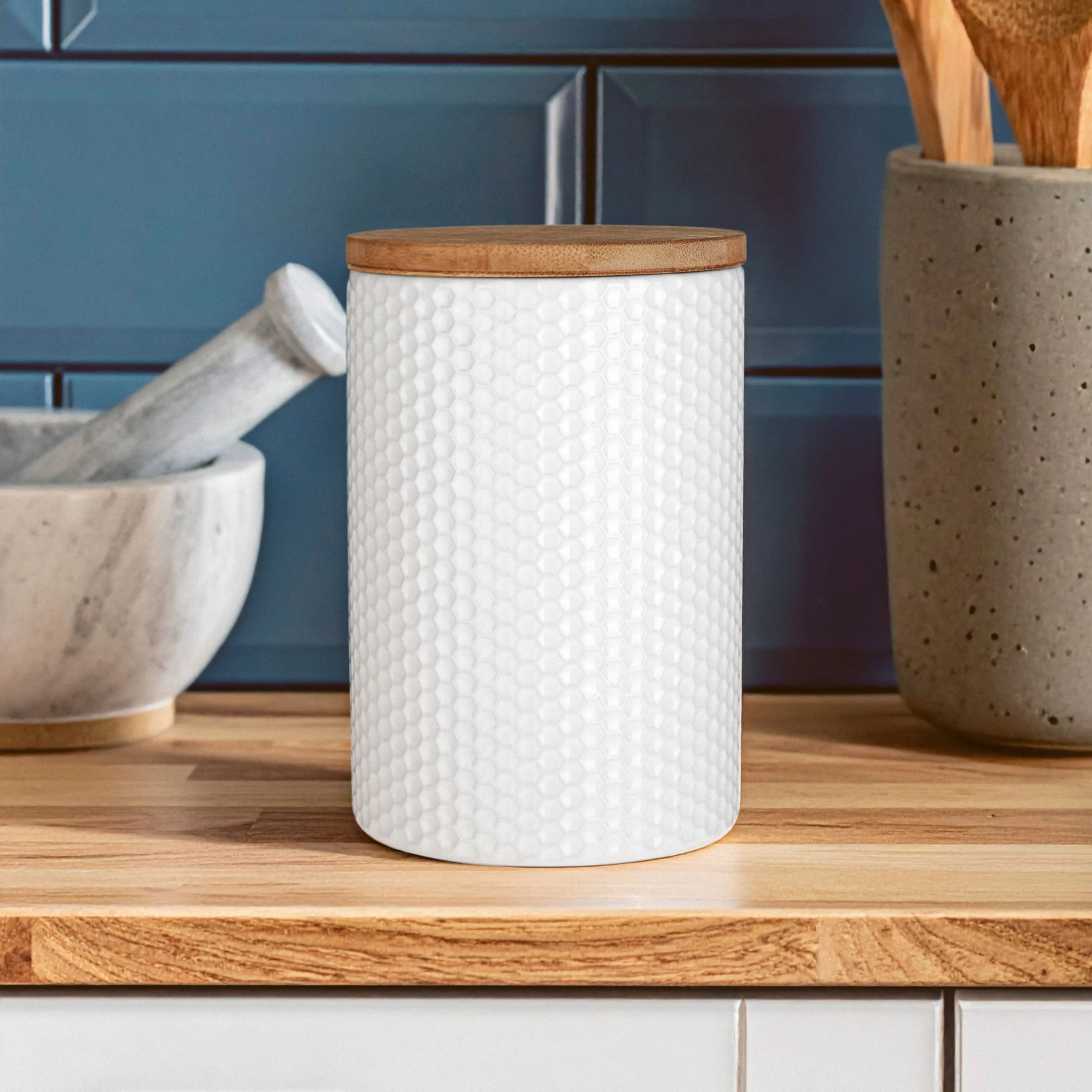 Orsina Geome 750ml Canister with Bamboo Lid – White
