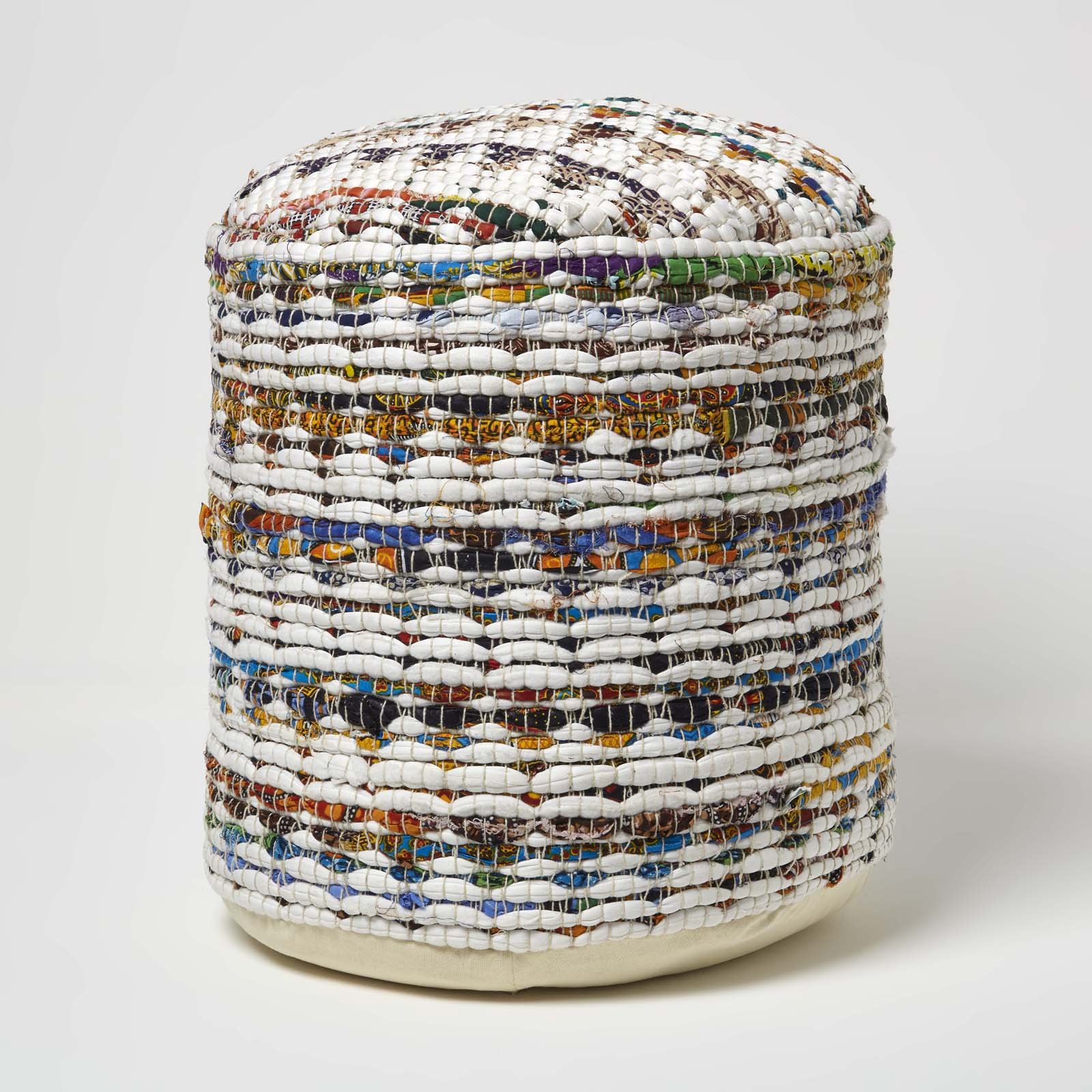 Homescapes Chindi Pattern Woven Bean Filled Pouffe Circular – 45 x 40 cm – Cream