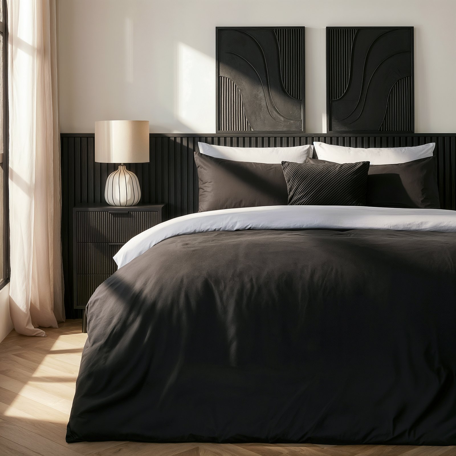 OHS Plain Dyed Reversible Duvet Cover Set White/Black - Double