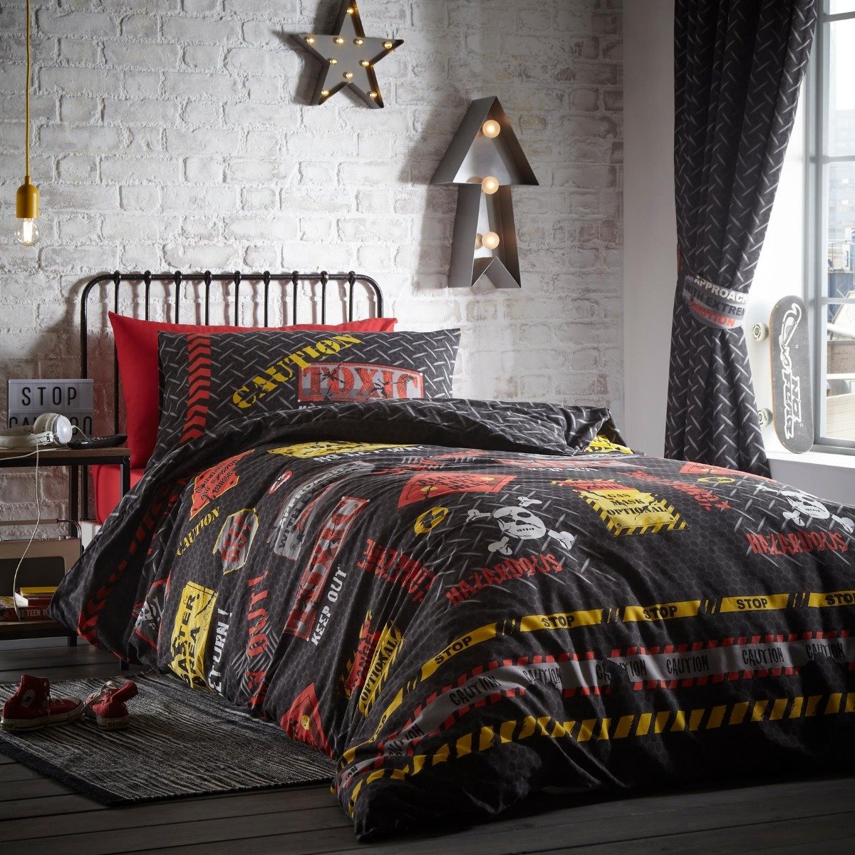 Portfolio Home Toxic Black Duvet Cover Set - Single